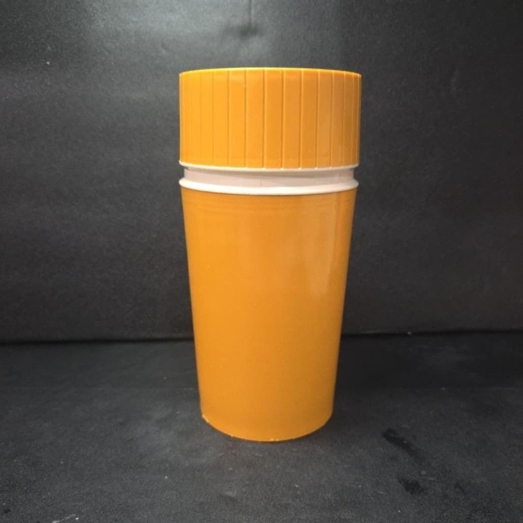 Thermos Mustard Yellow Pint Bottle #7202, Travel Soup Container, Insulated Flask - Thumbnail 3