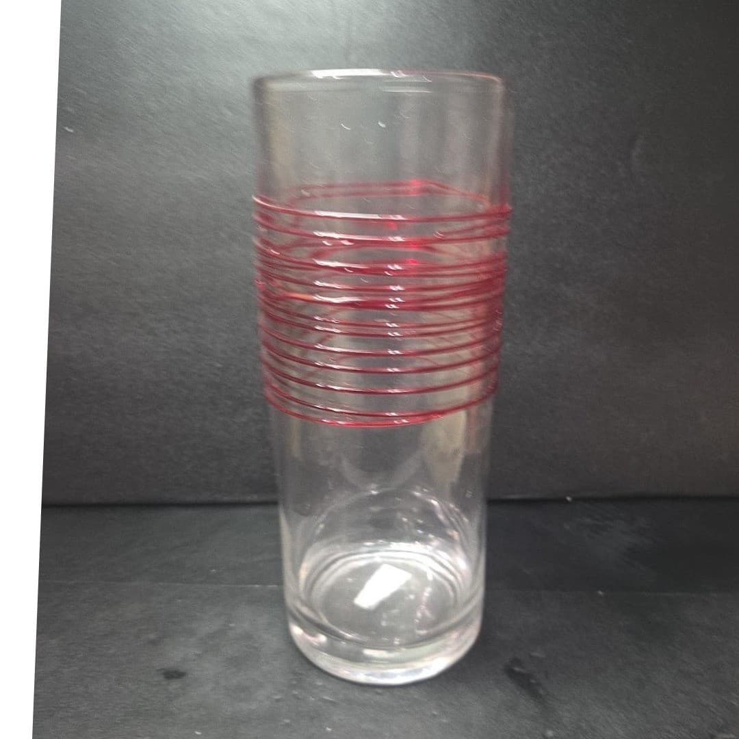 Pier 1 Imports Red Swirline Glass Vase, Vintage Handcrafted Flower Display - Thumbnail 4