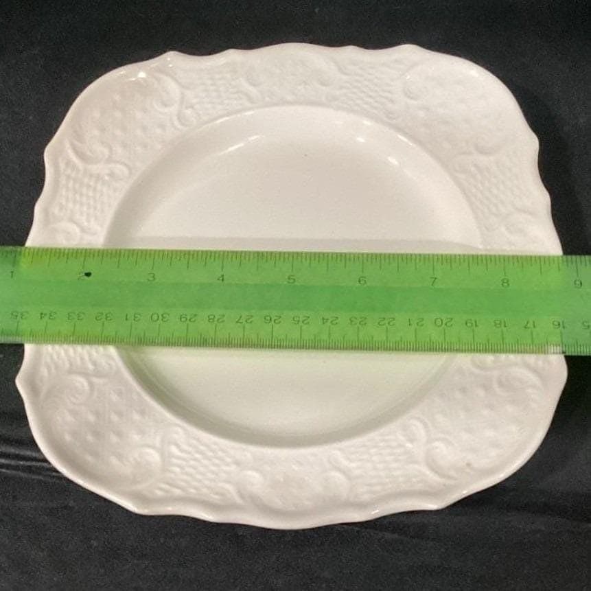 Canonsburg Pottery American Traditional Salad Plate, Ivory Embossed Dish, USA - Thumbnail 2