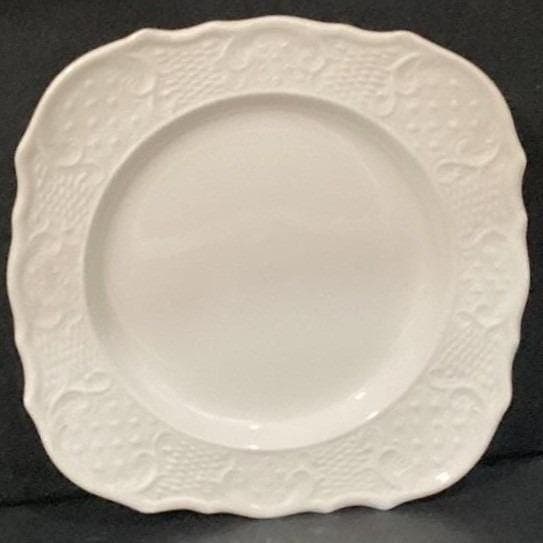 Canonsburg Pottery American Traditional Salad Plate, Ivory Embossed Dish, USA - Thumbnail 5