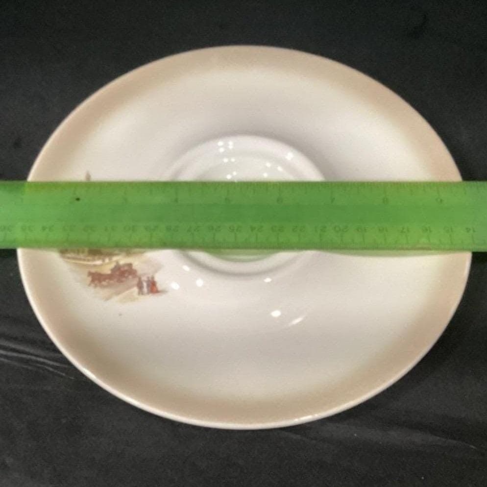 Canonsburg Pottery Mid-America Heritage Large Saucer, Chicago Water Tower, Vtg - Thumbnail 2