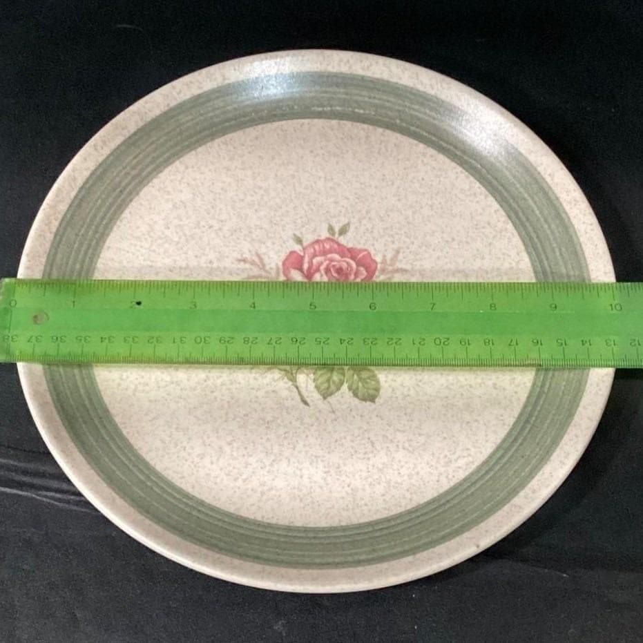 Canonsburg Pottery Blush Pink Dinner Plate, Vintage Round Ceramic Dinnerware - Thumbnail 2