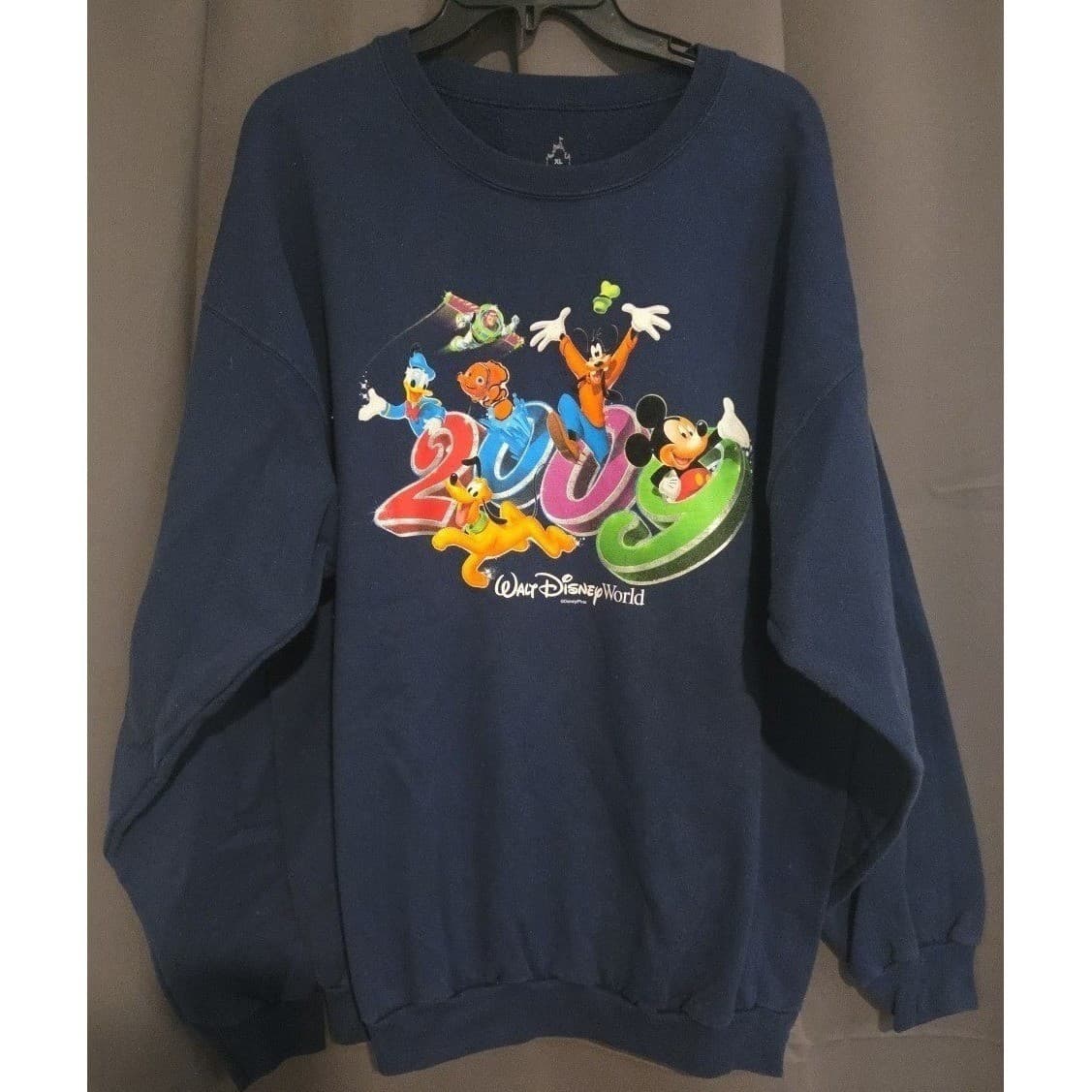 Walt Disney World 2009 Navy Blue Sweatshirt Hanes Mickey Buzz Nemo, Men's XL - Thumbnail 2