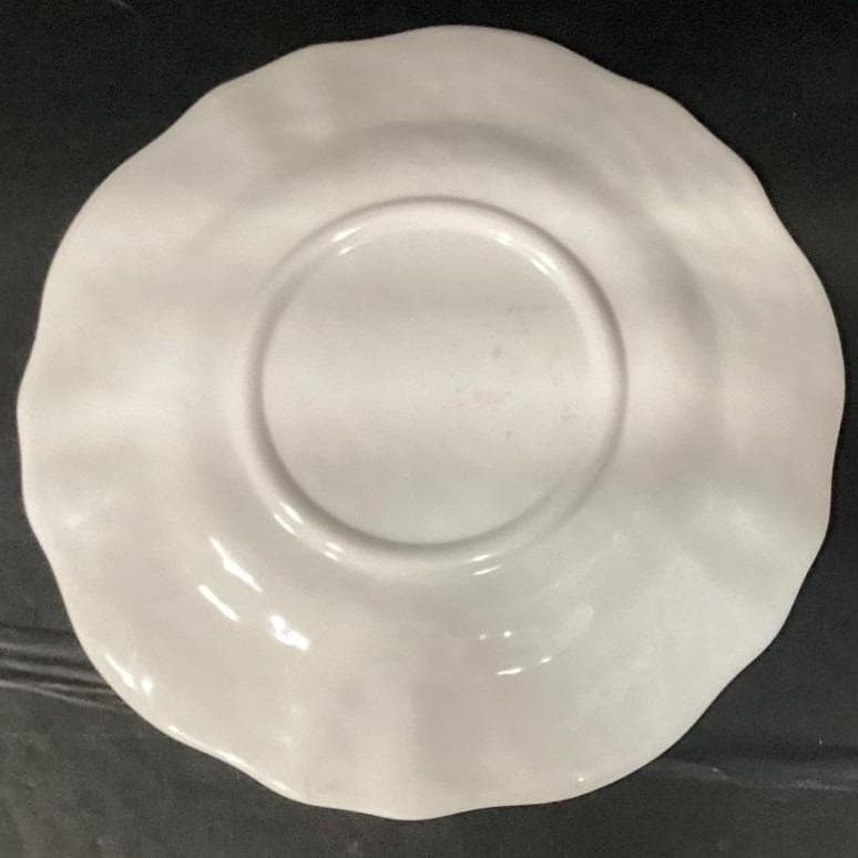 Cynthia Rowley Medallion Dinner Plate, Melamine Tableware, Modern Patterned Dish - Thumbnail 3