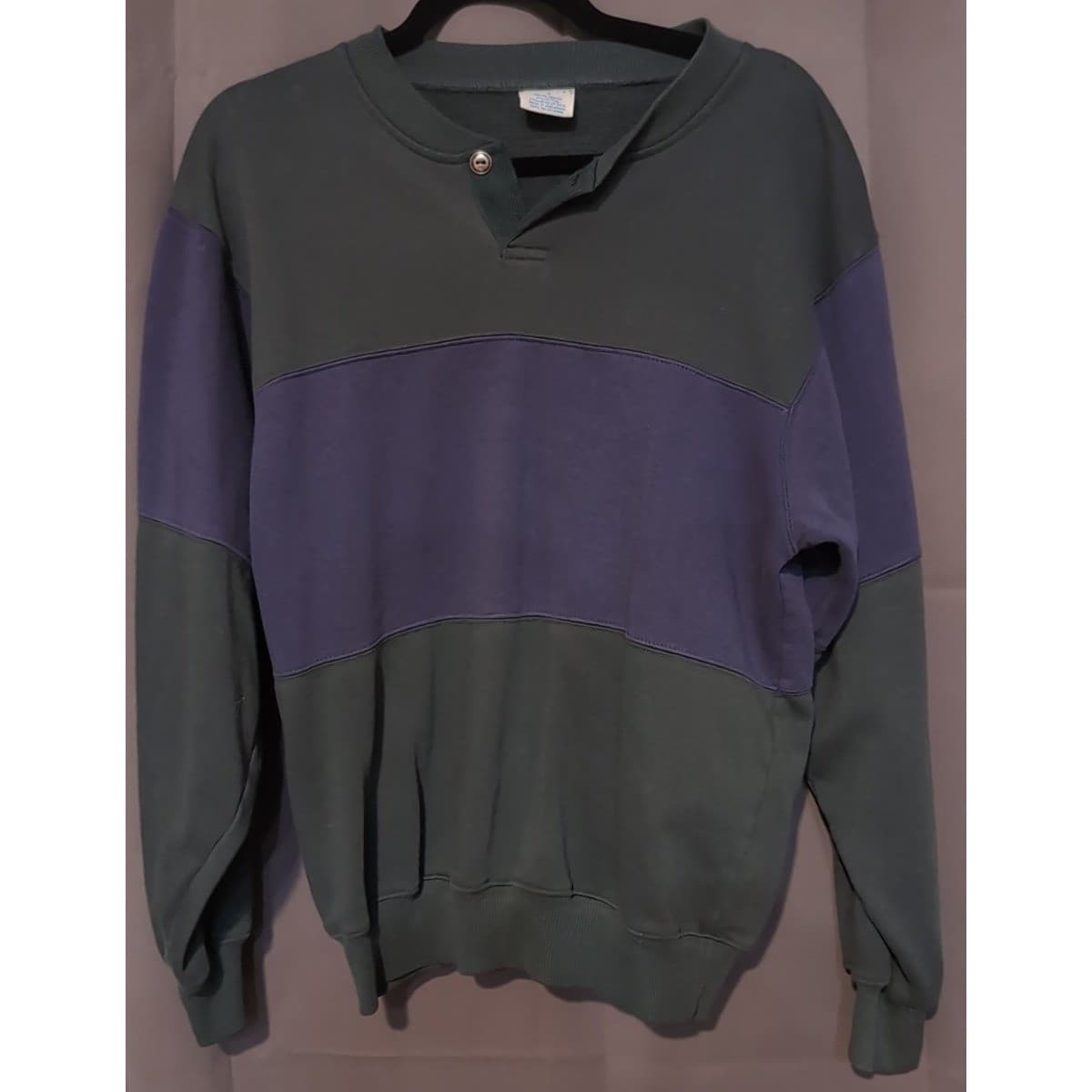 Cheetah Mervyns Colorblock Sweatshirt, Mens Small, Green Purple Henley, Vintage - Thumbnail 3