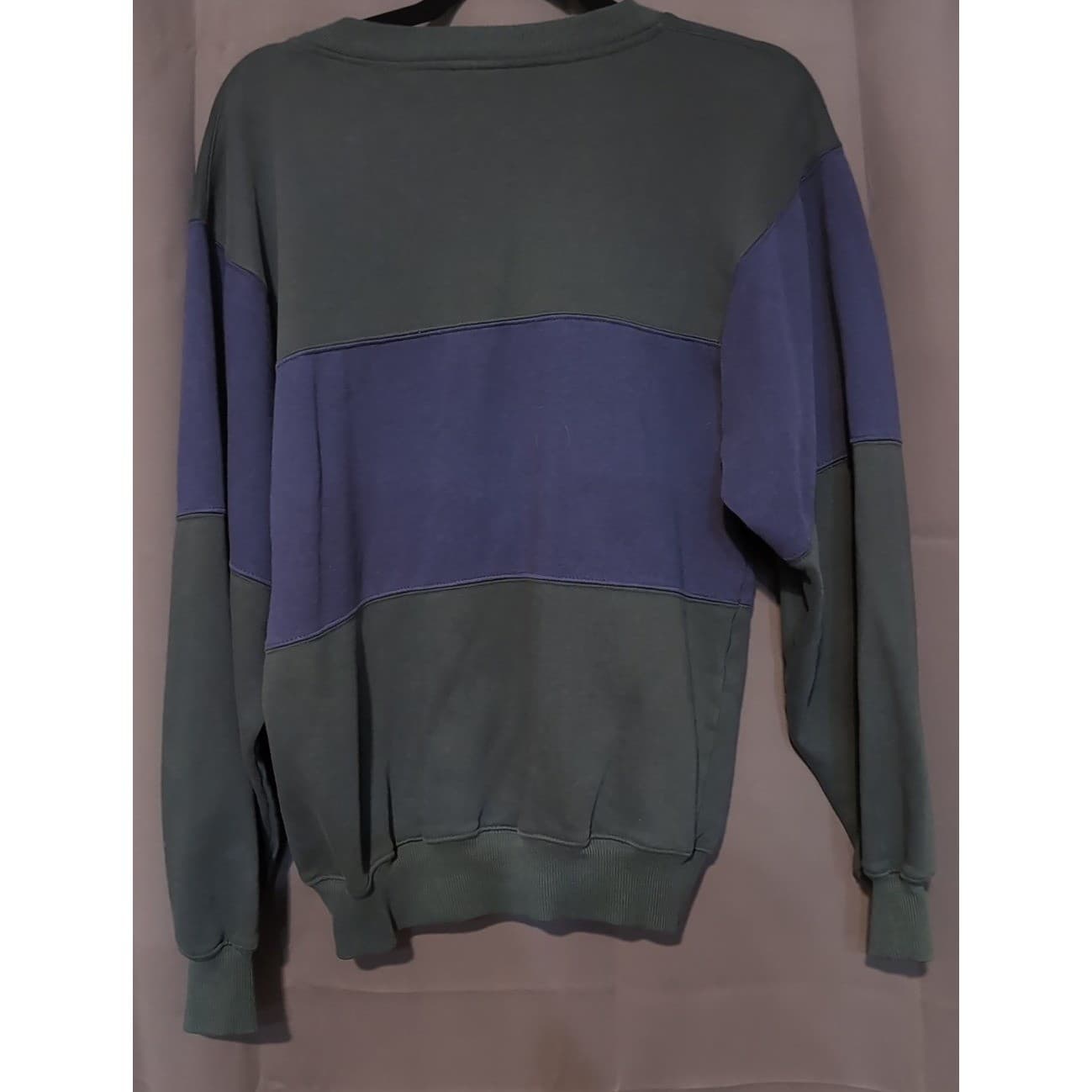 Cheetah Mervyns Colorblock Sweatshirt, Mens Small, Green Purple Henley, Vintage - Thumbnail 4