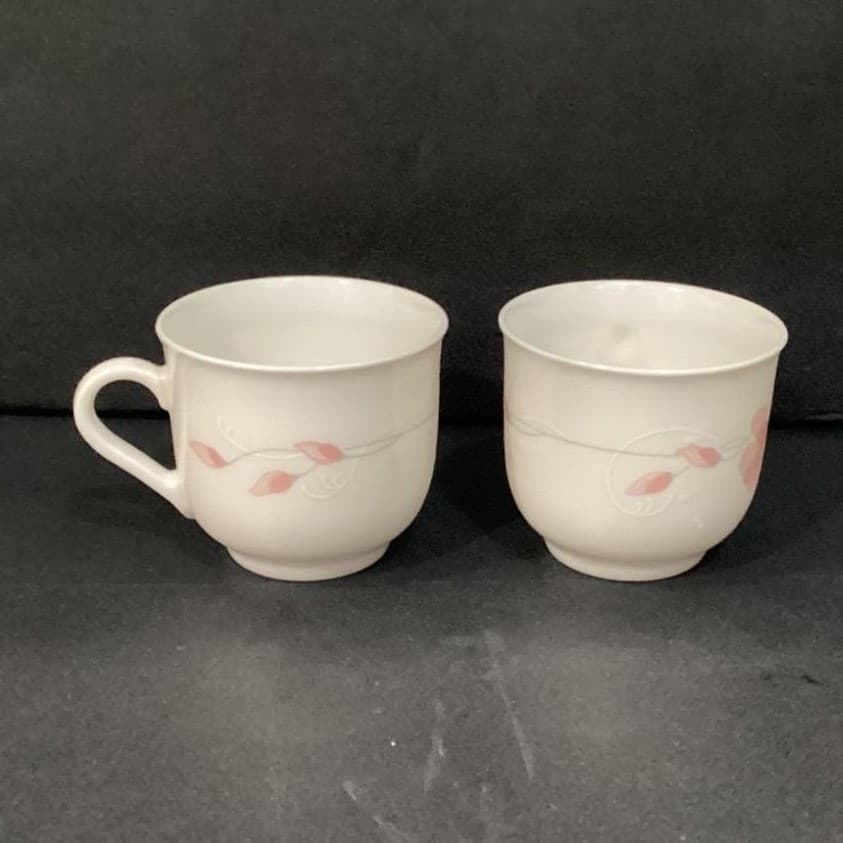 Arcopal France Linette Coffee Cups, Set of 2, Vtg Pink Flowers Design Drinkware - Thumbnail 9
