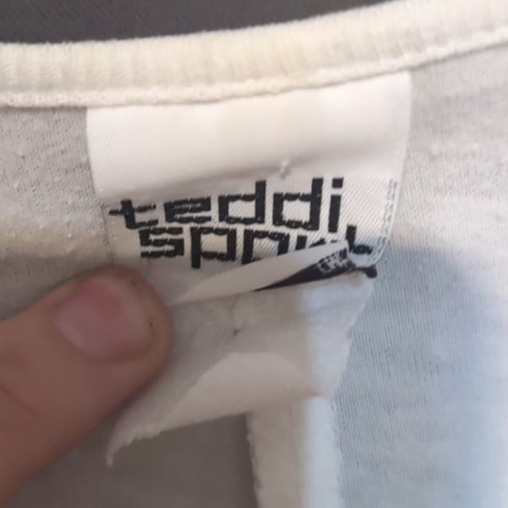 Teddi Sport Vintage Floral Graphic Sweatshirt, White Short Sleeve Banded Hem - Thumbnail 5