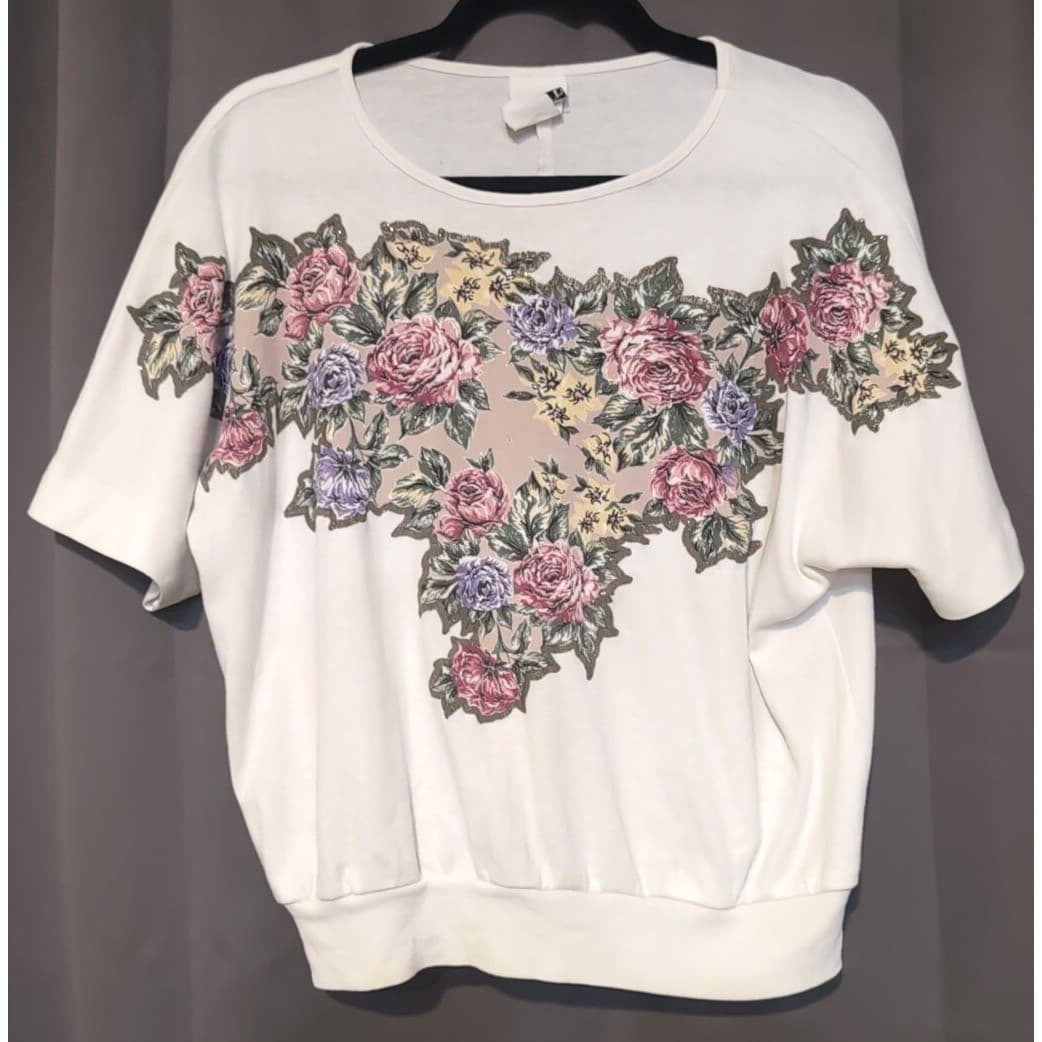 Teddi Sport Vintage Floral Graphic Sweatshirt, White Short Sleeve Banded Hem - Thumbnail 3