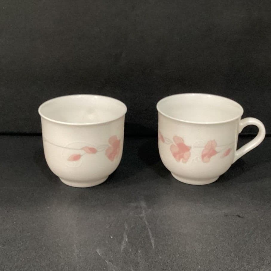Arcopal France Linette Coffee Cups, Set of 2, Vtg Pink Flowers Design Drinkware - Thumbnail 8