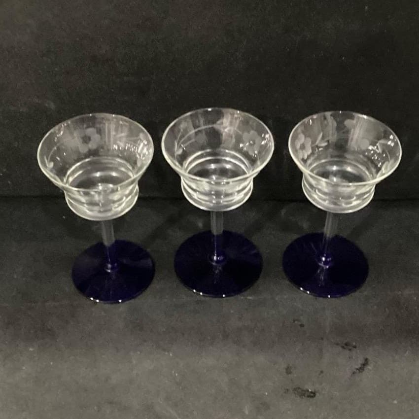 Weston Glass Style Cocktail Glasses, Set of 3 Cobalt Blue Etched Floral Stemware - Thumbnail 3
