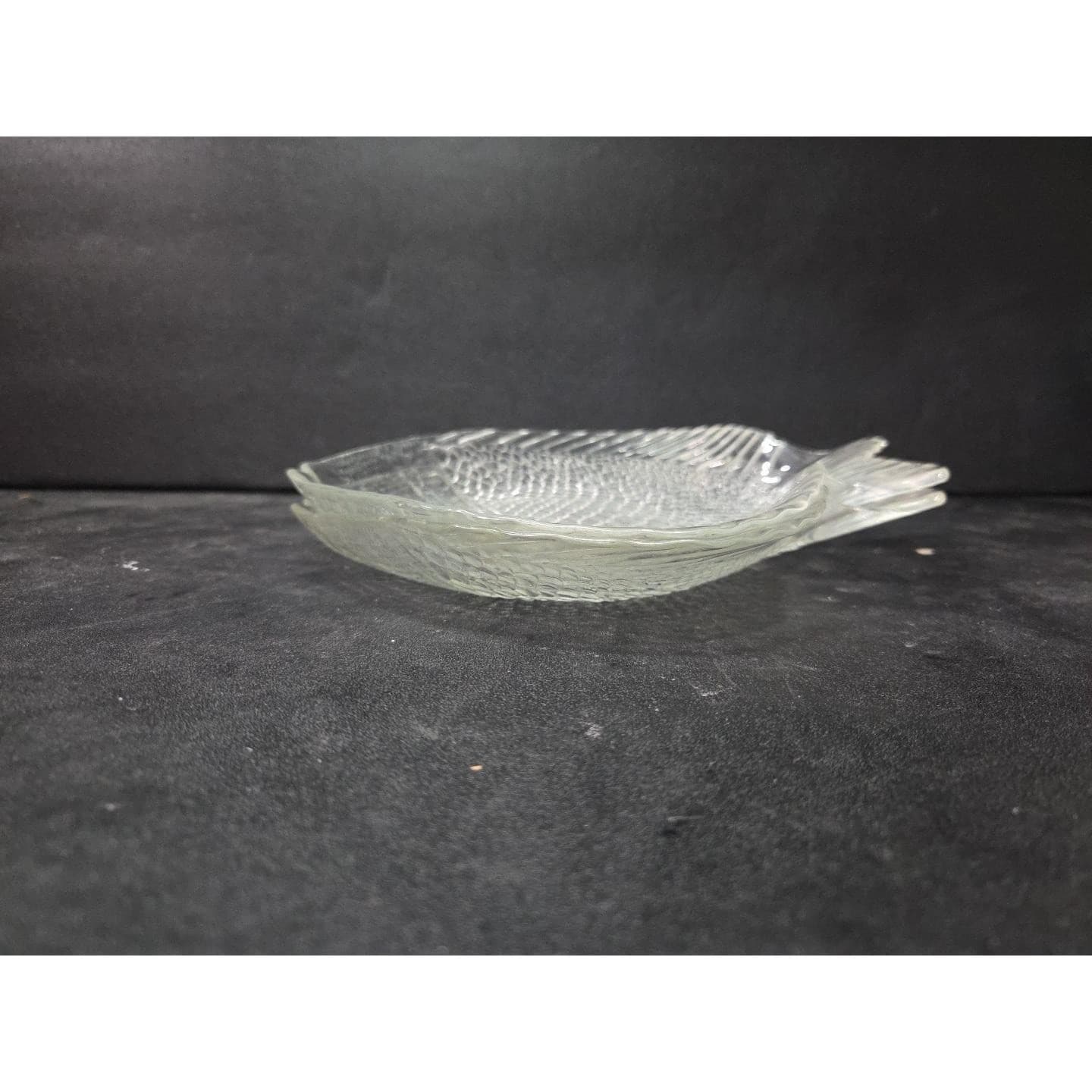 Arcoroc Clear Fish Salad Plates, Set of 2, Embossed Pressed Glass, Tableware - Thumbnail 8