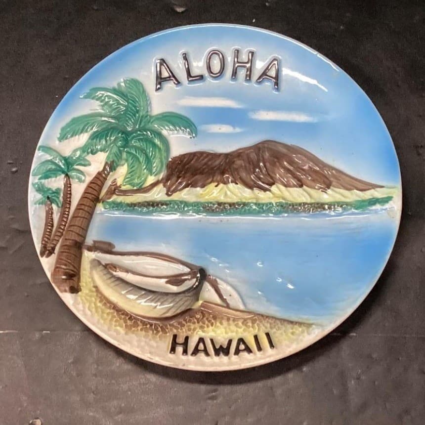 Aloha Hawaii Hand Painted Plate, Vintage 3D Embossed Design, Souvenir Keepsake - Thumbnail 3