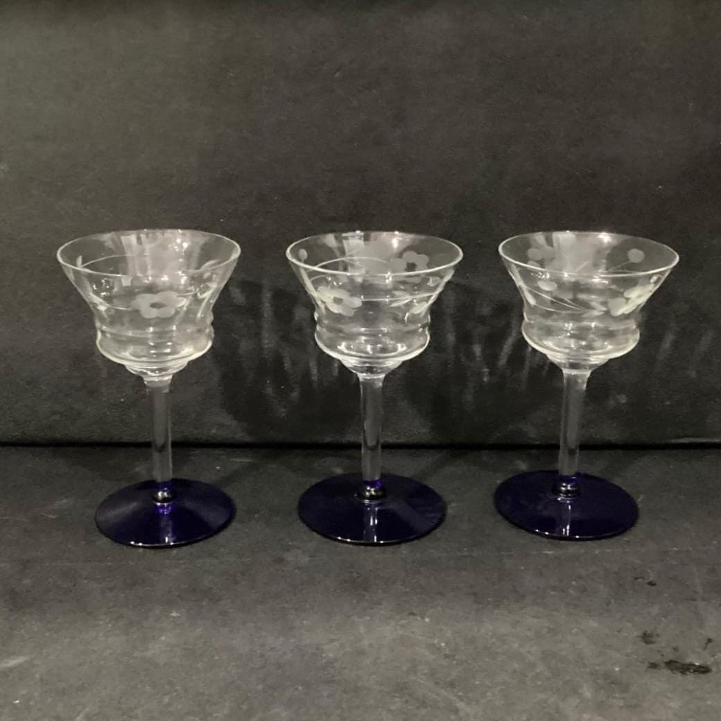 Weston Glass Style Cocktail Glasses, Set of 3 Cobalt Blue Etched Floral Stemware - Thumbnail 8