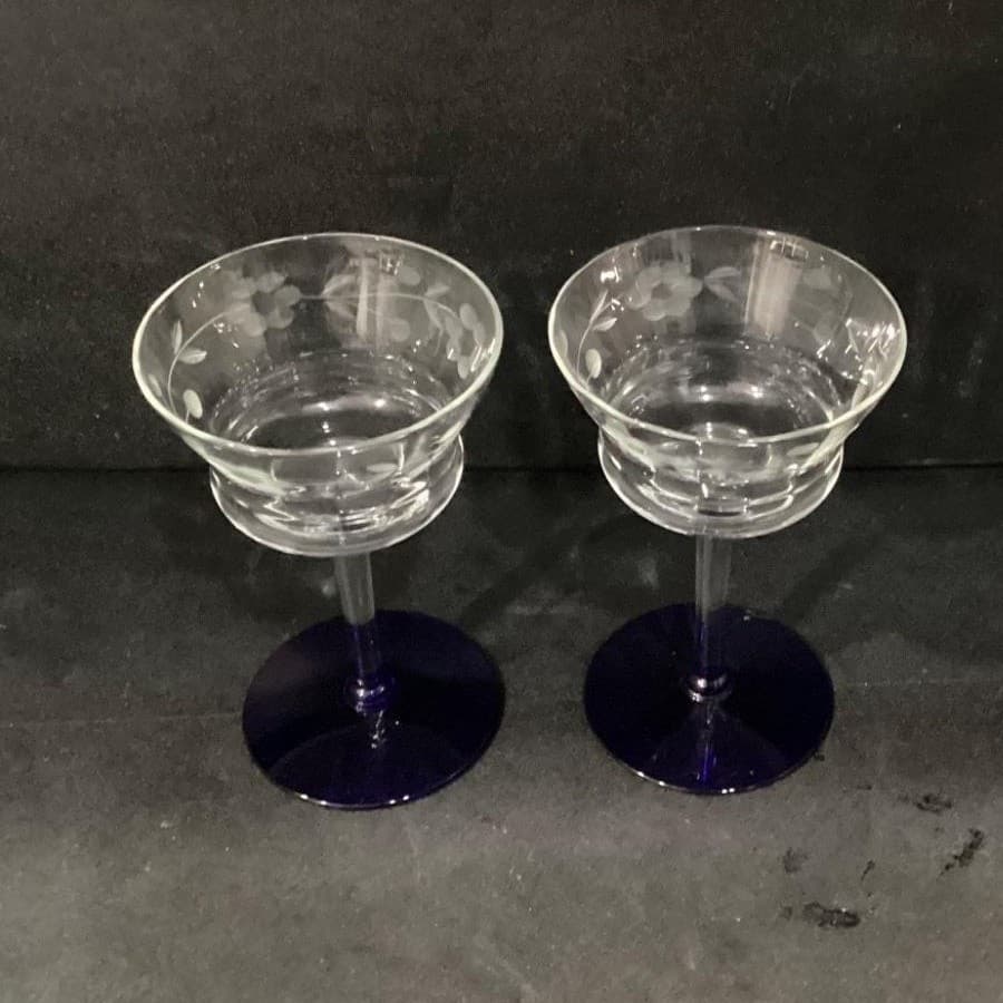 Weston Glass Style Wine Glasses, Set of 2, Vintage Cobalt Blue Etched Stemware - Thumbnail 3