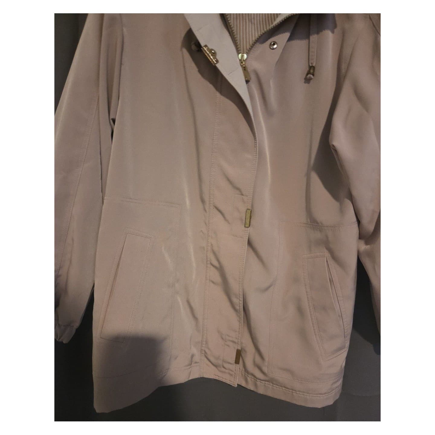 Braetan Hooded Anorak Jacket, Beige Zip Front, Striped Lining, Women's Medium - Thumbnail 6