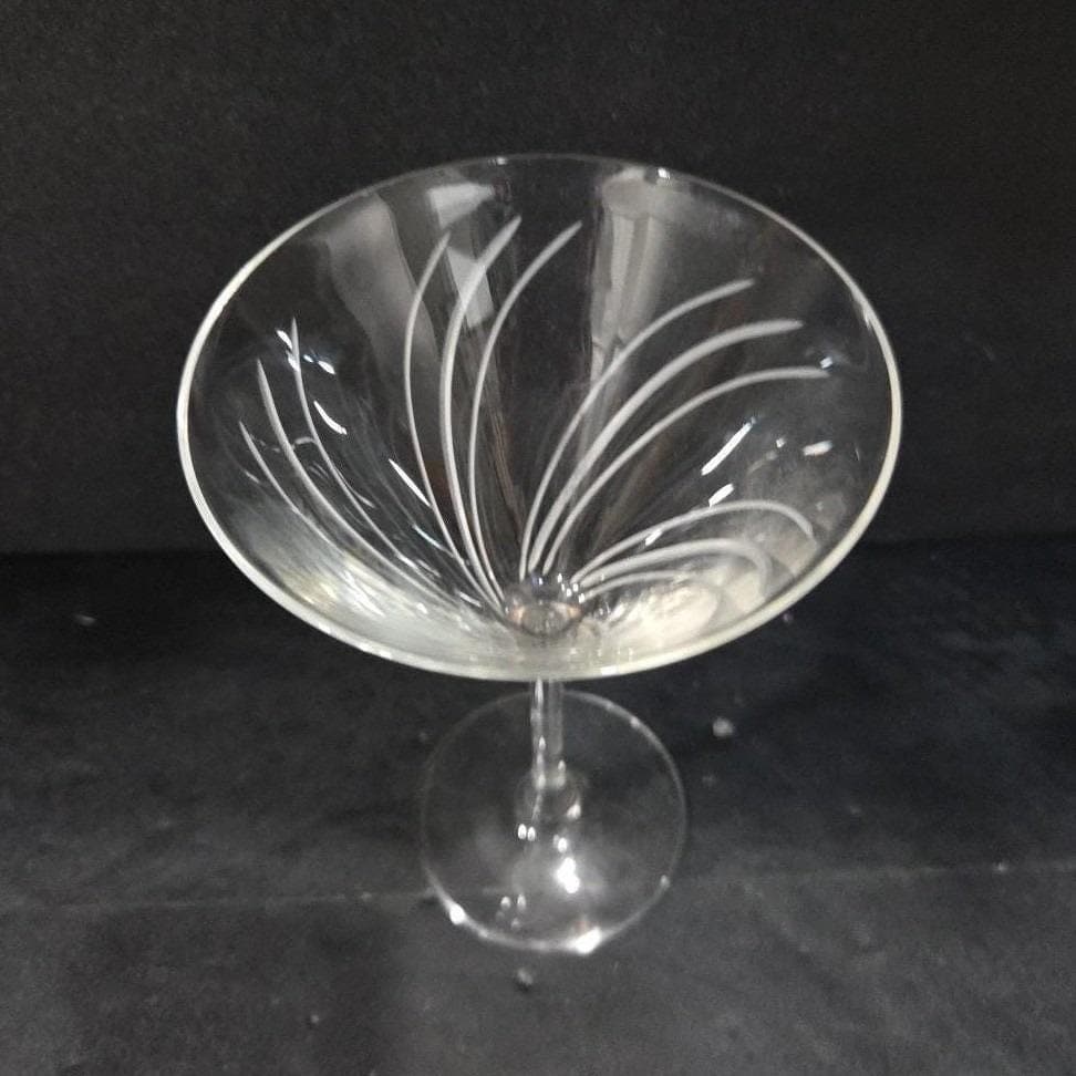 Etched Swirl Martini Glass, Clear Pressed Cocktail Stemware, Mid Century Barware - Thumbnail 6