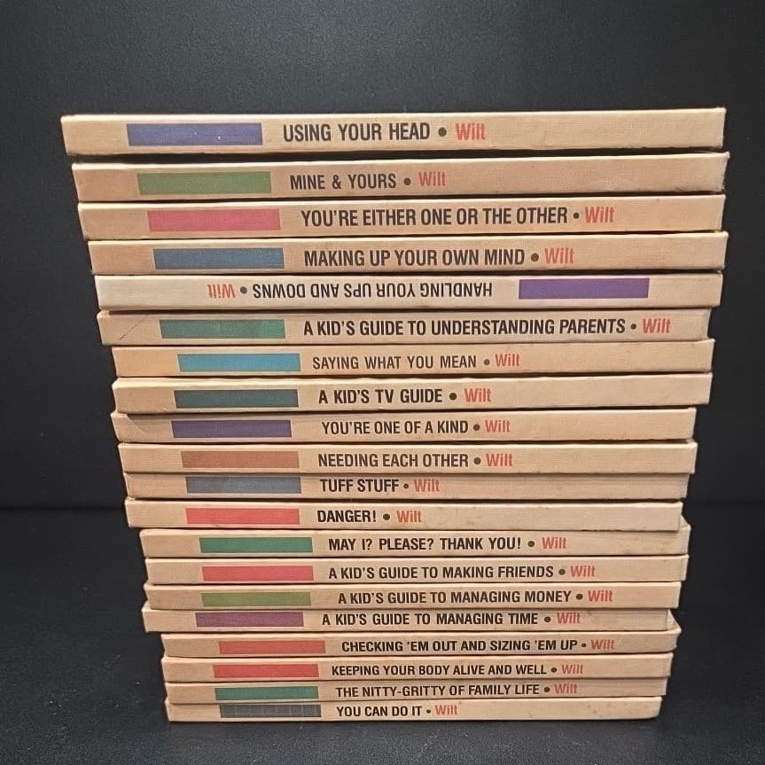 Ready-Set-Grow Joy Wilt Berry 20-Book Hardcover Children's Nonfiction Lot 1980s - Thumbnail 2