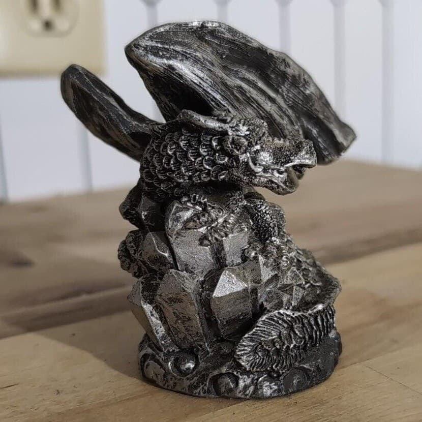 Winged Dragon Sitting on Crystal Cluster Figurine, Fantasy Statue, Game Piece - Thumbnail 3