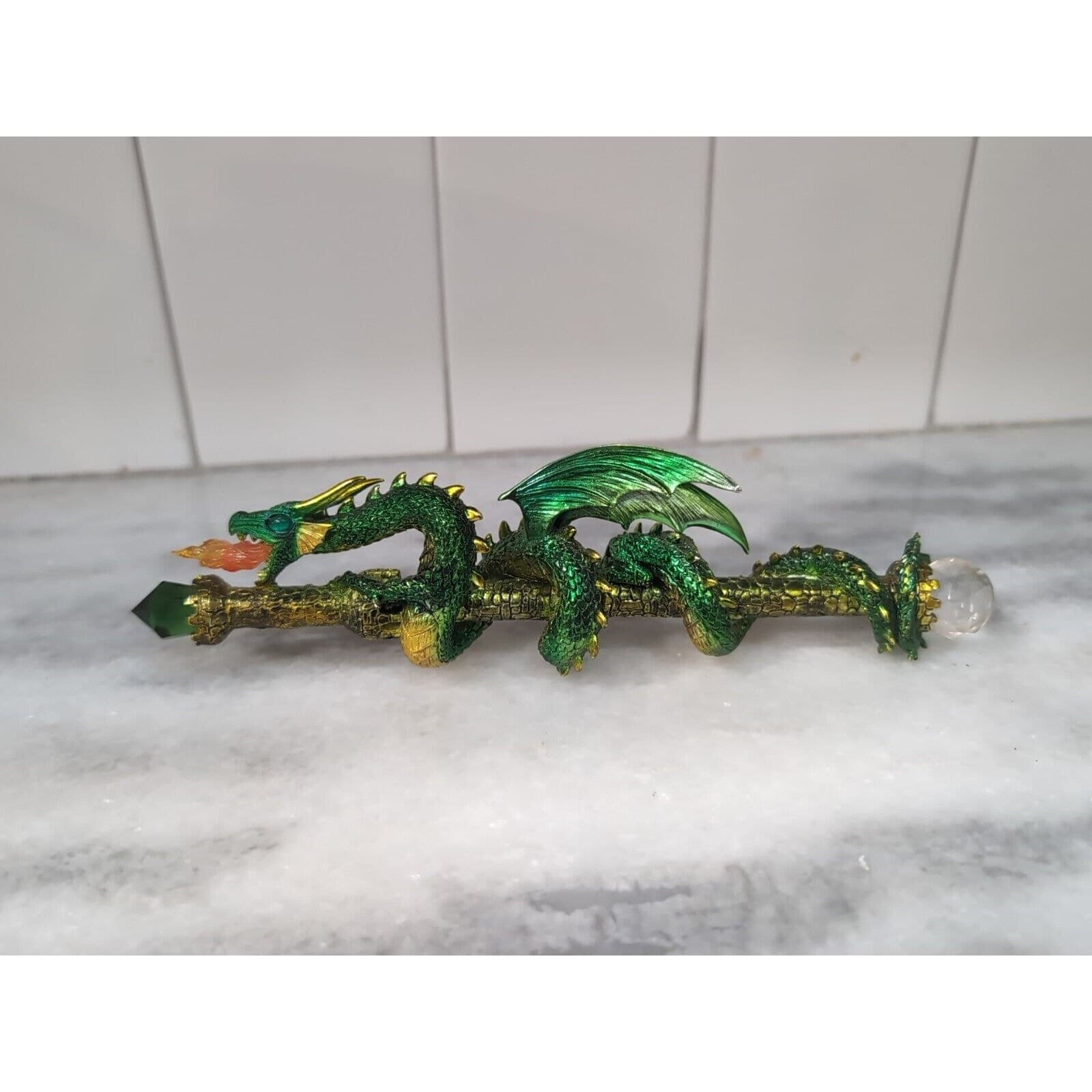 The Hamilton Collection Dragon Wand, Fortuna Captus, Wands of Wonder Figure - Thumbnail 2