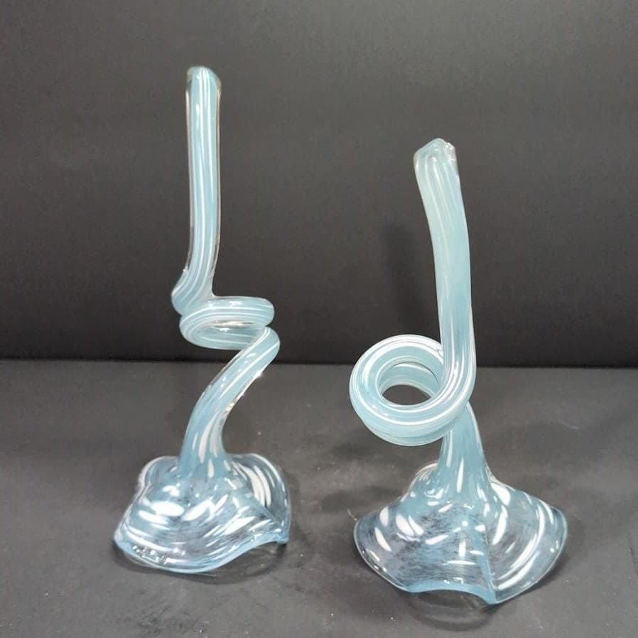 Art Glass Tropical Flowers, Set of 2, Clear Blue White Flecks, Curled Stem - Thumbnail 3
