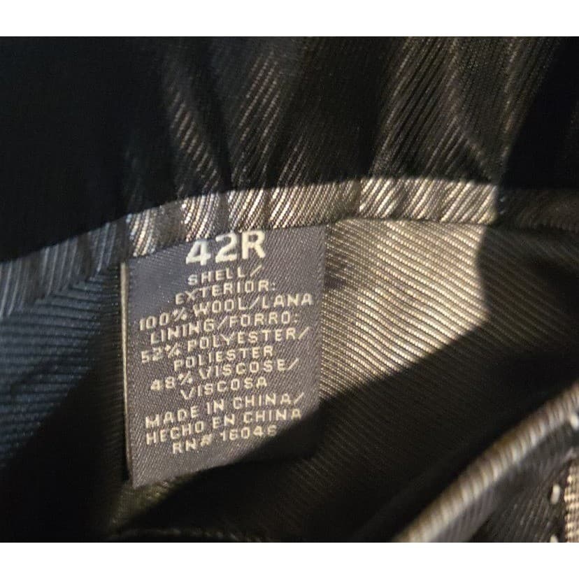 Perry Ellis Portfolio Grey Black Micro Houndstooth Two Button Blazer, Men's 42R - Thumbnail 9