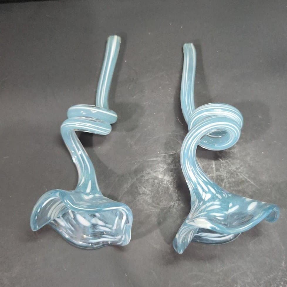 Art Glass Tropical Flowers, Set of 2, Clear Blue White Flecks, Curled Stem - Thumbnail 7