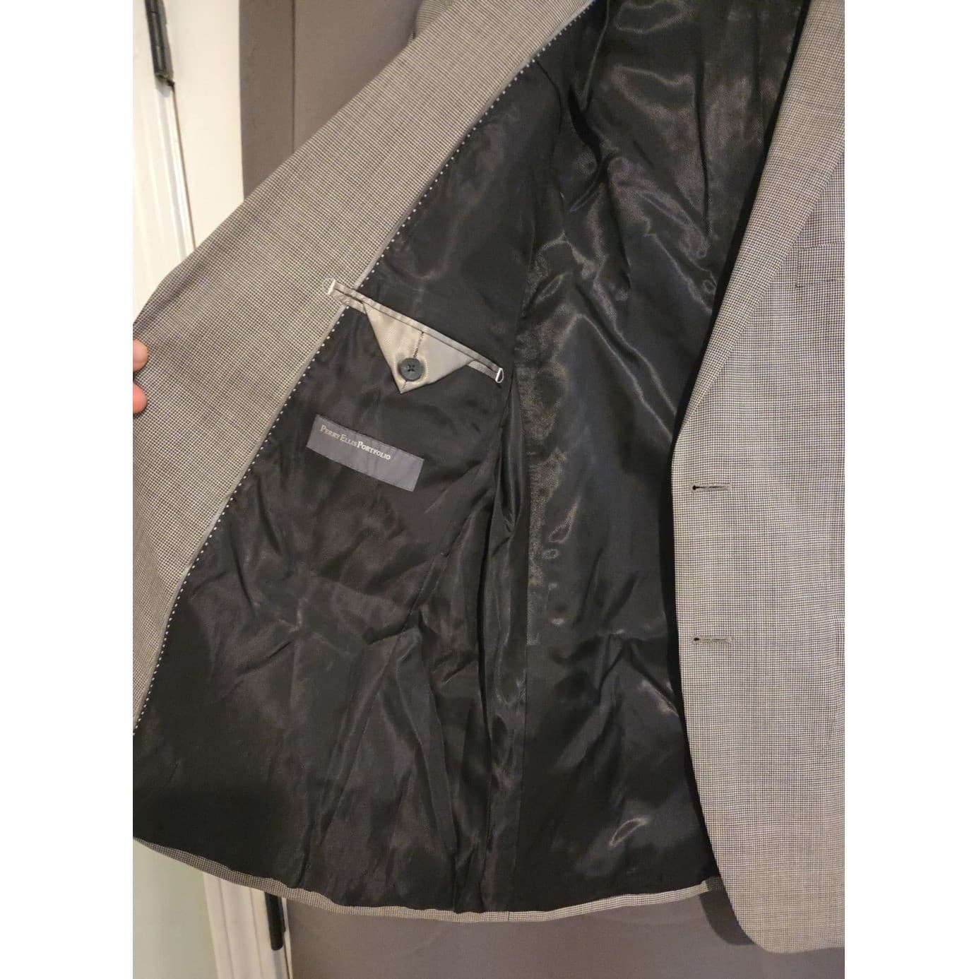Perry Ellis Portfolio Grey Black Micro Houndstooth Two Button Blazer, Men's 42R - Thumbnail 5