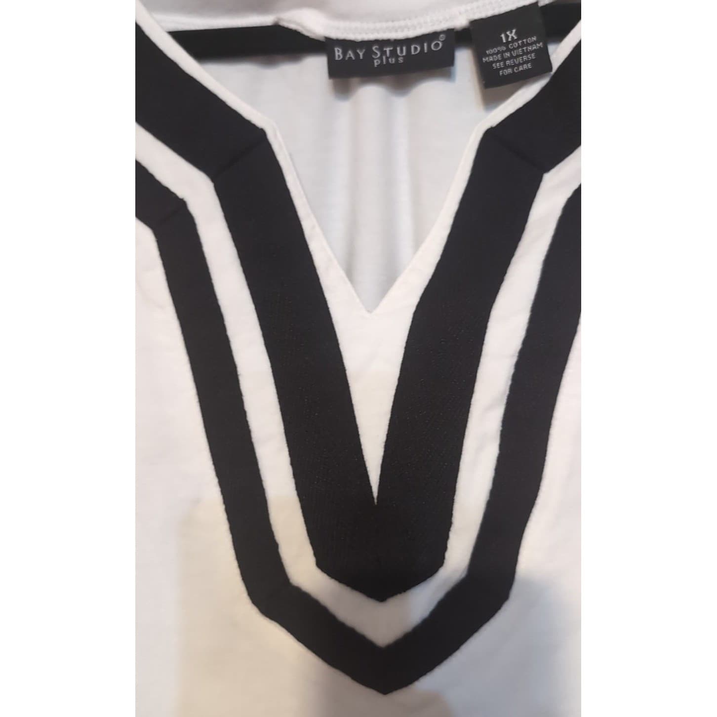 Bay Studio Plus White Black Striped V-Neck, 3/4 Sleeve Top, Women's 1X Tunic - Thumbnail 6