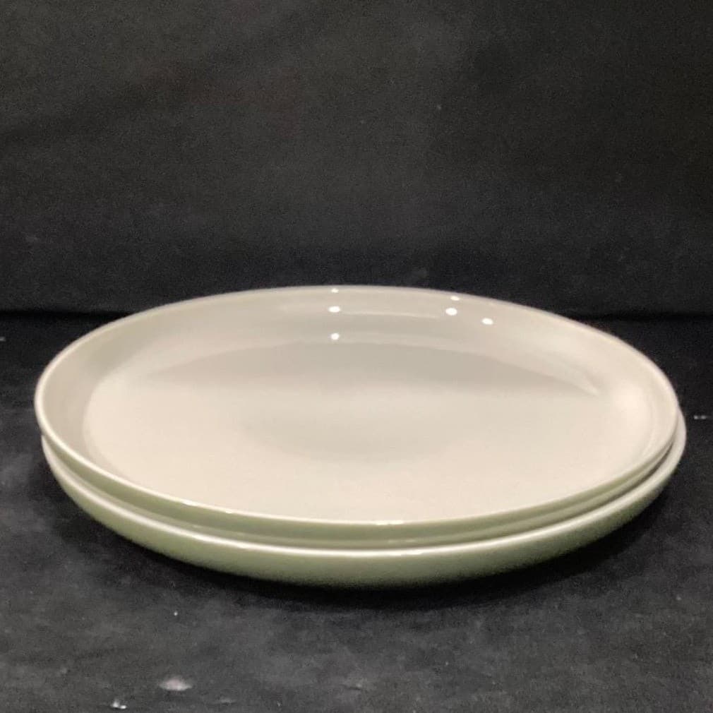 Dowan Cream Dinner Plates, Set of 2, Green Underside, Replacement Dinnerware - Thumbnail 8