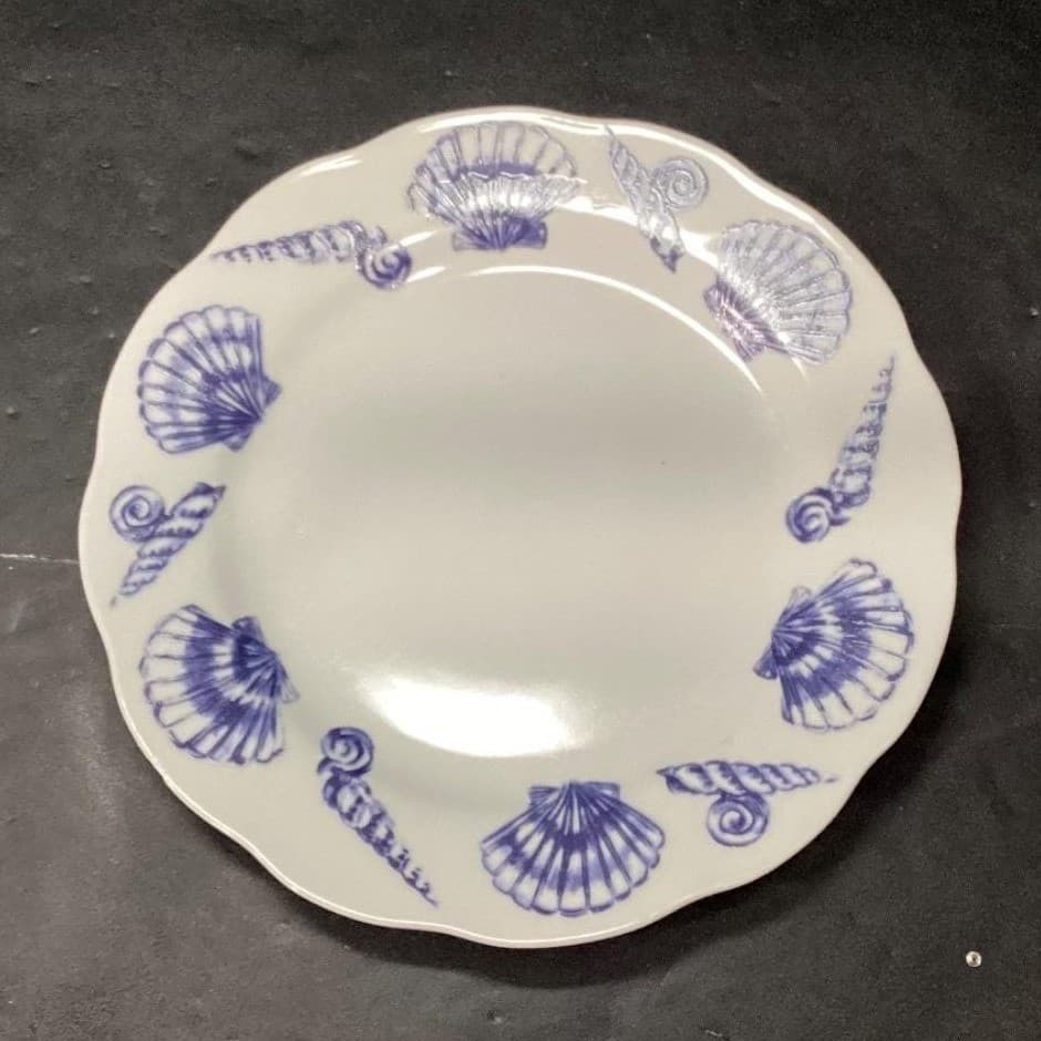 Allied Designs Seashore Luncheon Plates, Set of 4, Vintage Blue & White Design - Thumbnail 3