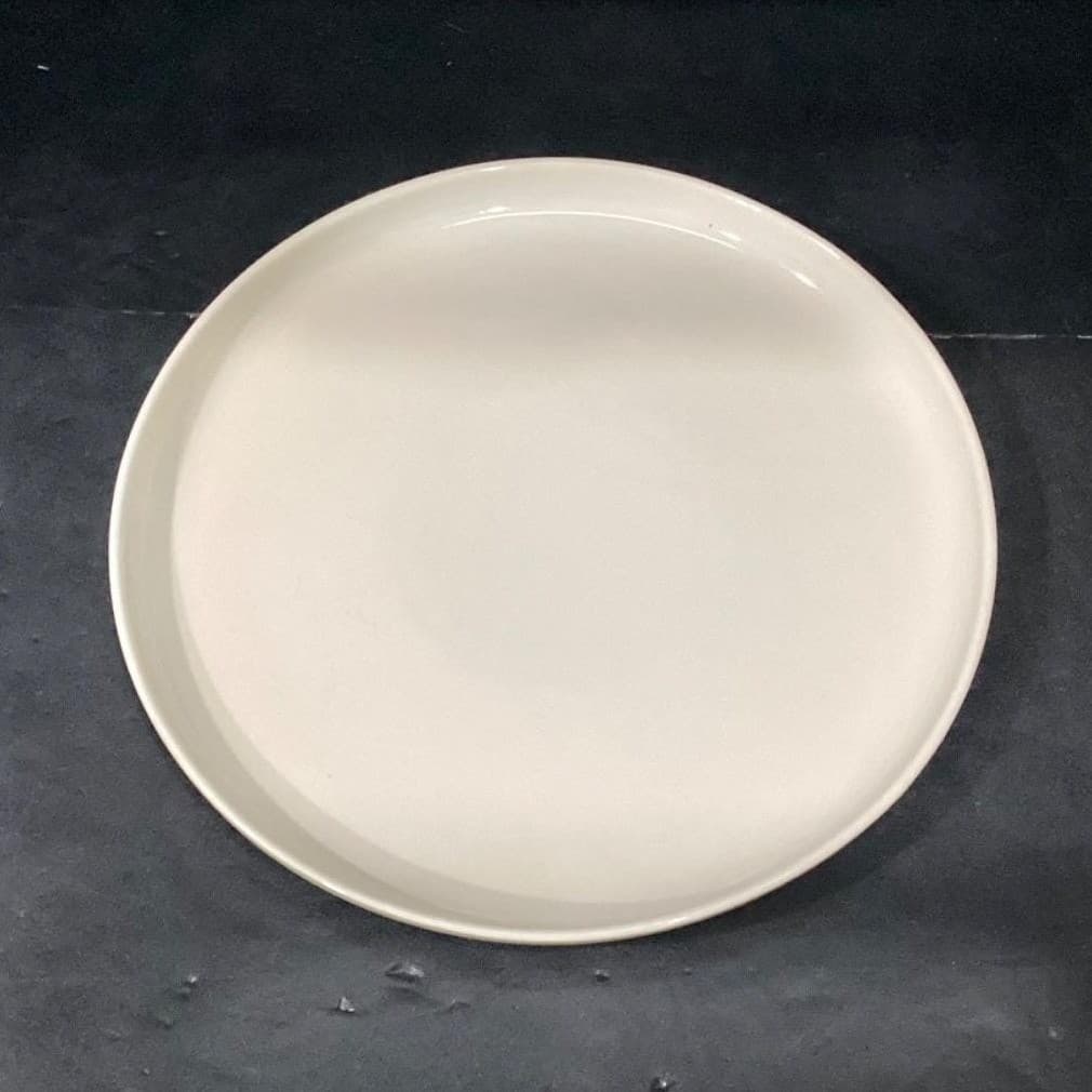 Dowan Cream Dinner Plates, Set of 2, Green Underside, Replacement Dinnerware - Thumbnail 3