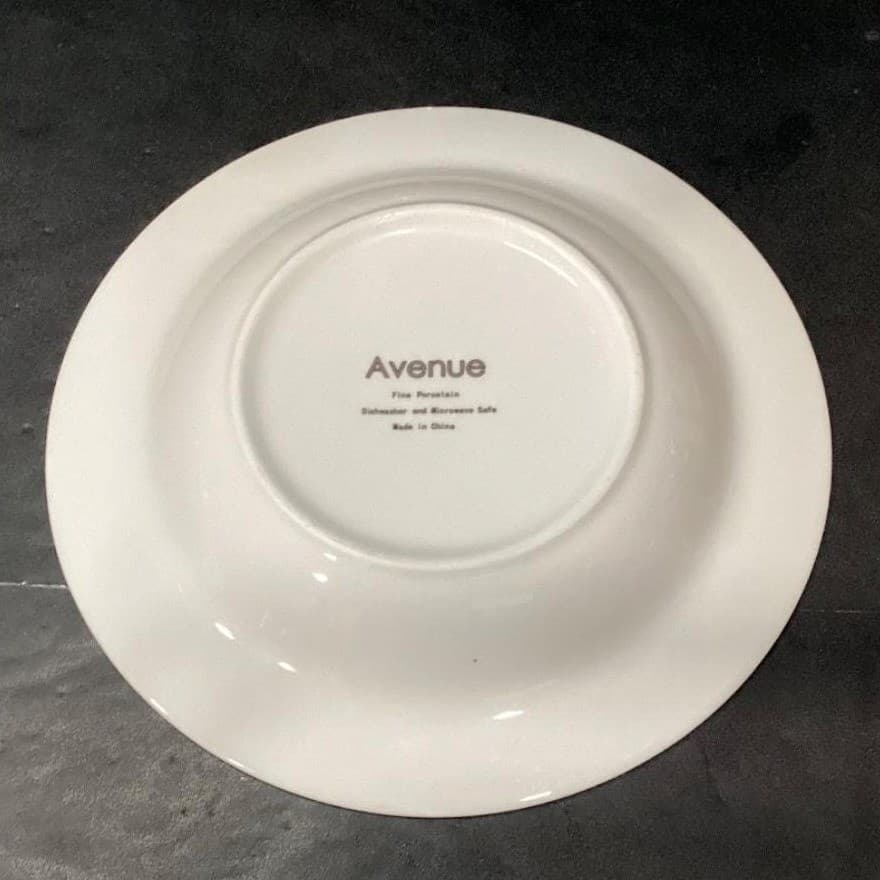 Avenue Fine Porcelain Soup Bowls #4694, Set of 4, Modern White Dinnerware - Thumbnail 4
