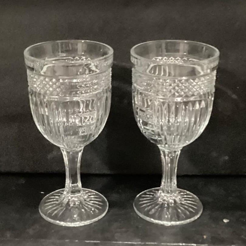 Libbey Radiant Clear Wine Glasses, Set of 2, Vintage Stemware, Water Goblets - Thumbnail 9
