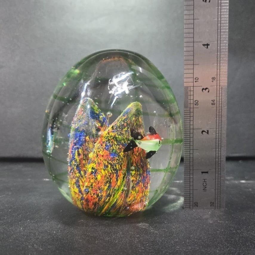 Nautical Oval Heavy Glass Paperweight, Fish And Coral Design, Controlled Bubbles - Thumbnail 8