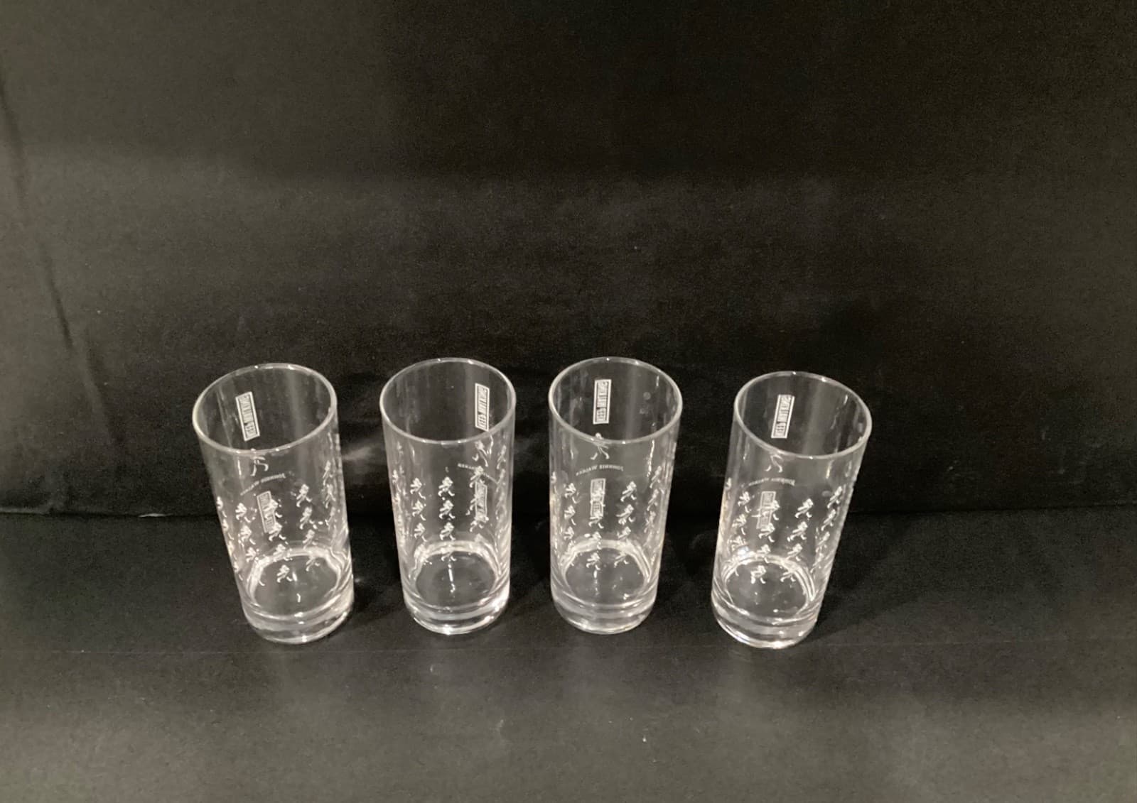 Johnnie Walker Glass Keep Walking Highball Glasses White Logo Set of 4 - Thumbnail 2