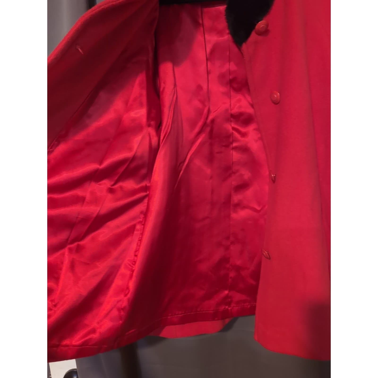 Leslie Fay Vintage Red Wool Coat Faux Fur Collar Cuffs, Woman's Medium, USA Made - Thumbnail 7
