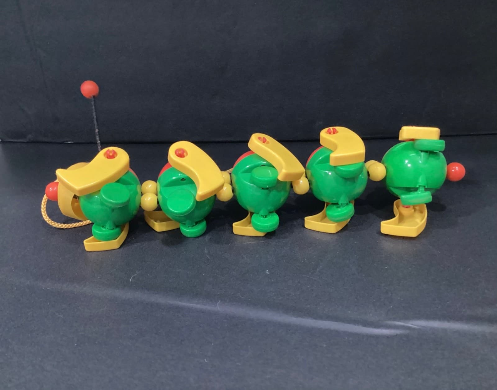 Vintage Walking Caterpillar Pull Along Toy 1970's 80's Retro Toy Collectible - Thumbnail 7