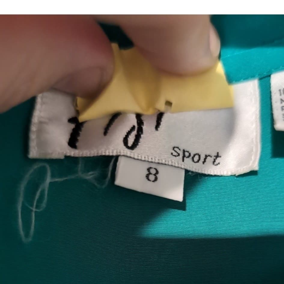 Tigi Sport Vintage Teal Green Embroidered Cut Out Collar Blouse, Woman's Size 8 - Thumbnail 5