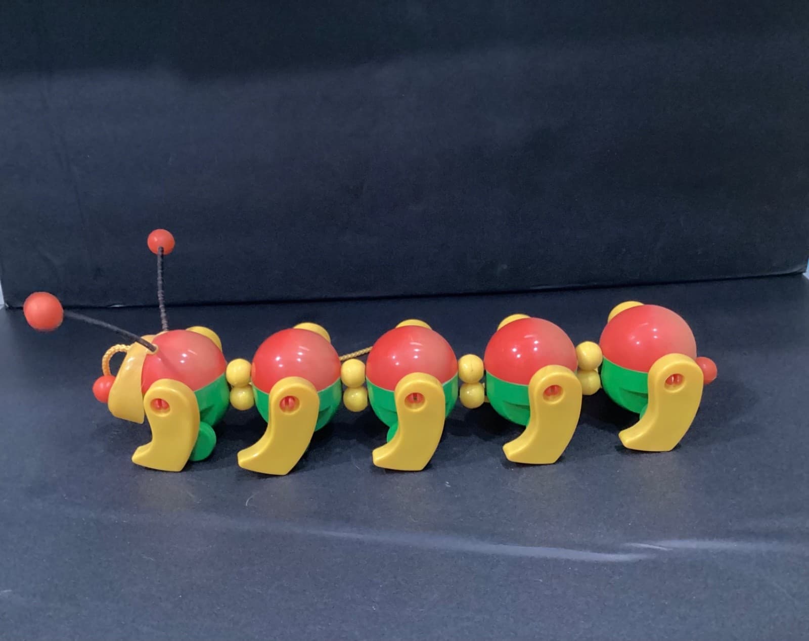 Vintage Walking Caterpillar Pull Along Toy 1970's 80's Retro Toy Collectible - Thumbnail 6