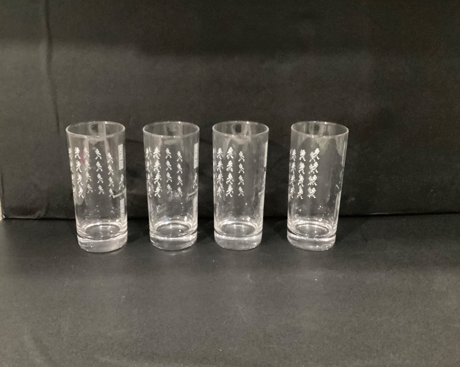 Johnnie Walker Glass Keep Walking Highball Glasses White Logo Set of 4 - Thumbnail 10