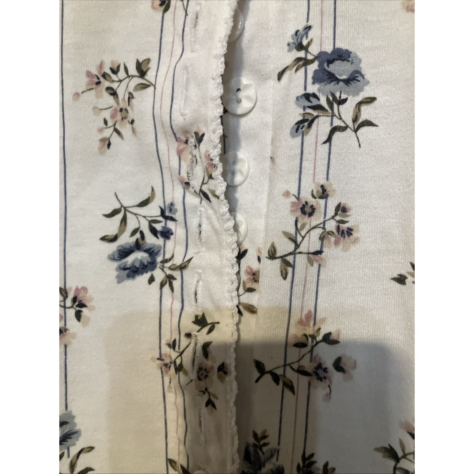 Palm Harbour Floral Stripe Henley Top, White Blue Short Sleeve, Women's Medium - Thumbnail 7