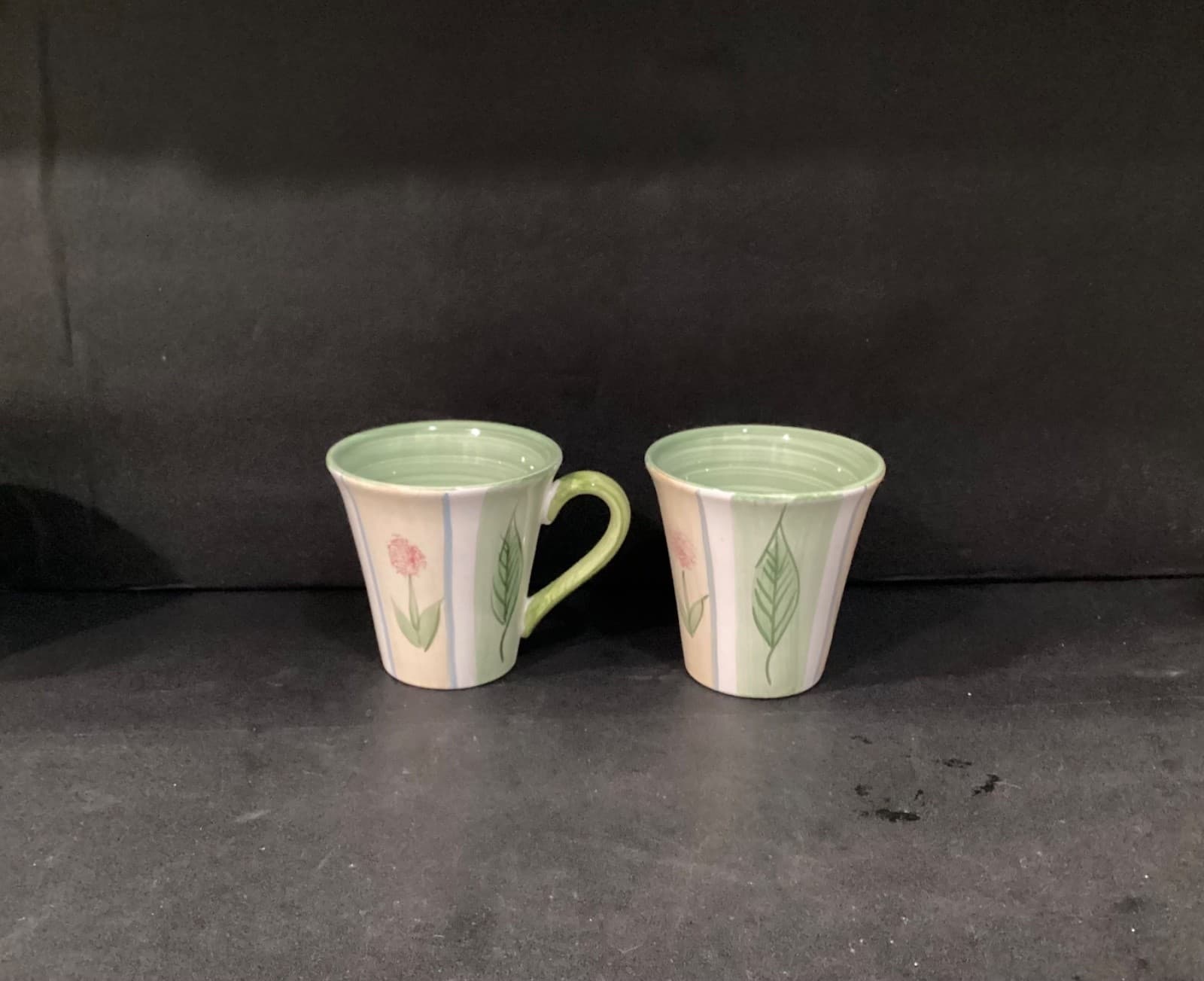 Set of 2 Meiwa Coffee Cups Mugs 12 ounces Handpainted - Thumbnail 2