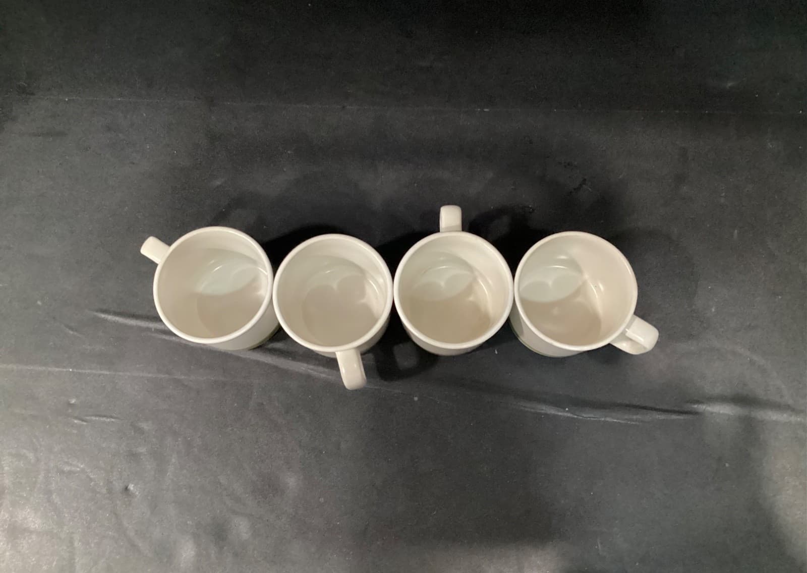 Spring Collection Stoneware Coffee Mugs Vintage 70s Set of 4 Green Rim at Bottom - Thumbnail 7