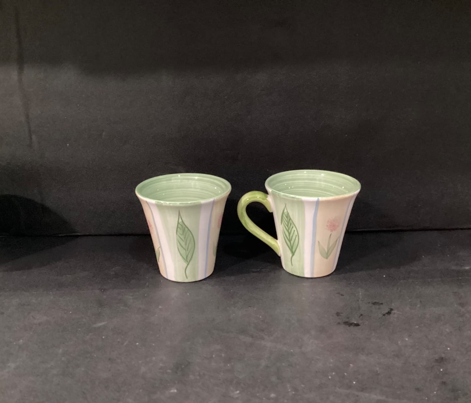 Set of 2 Meiwa Coffee Cups Mugs 12 ounces Handpainted - Thumbnail 3