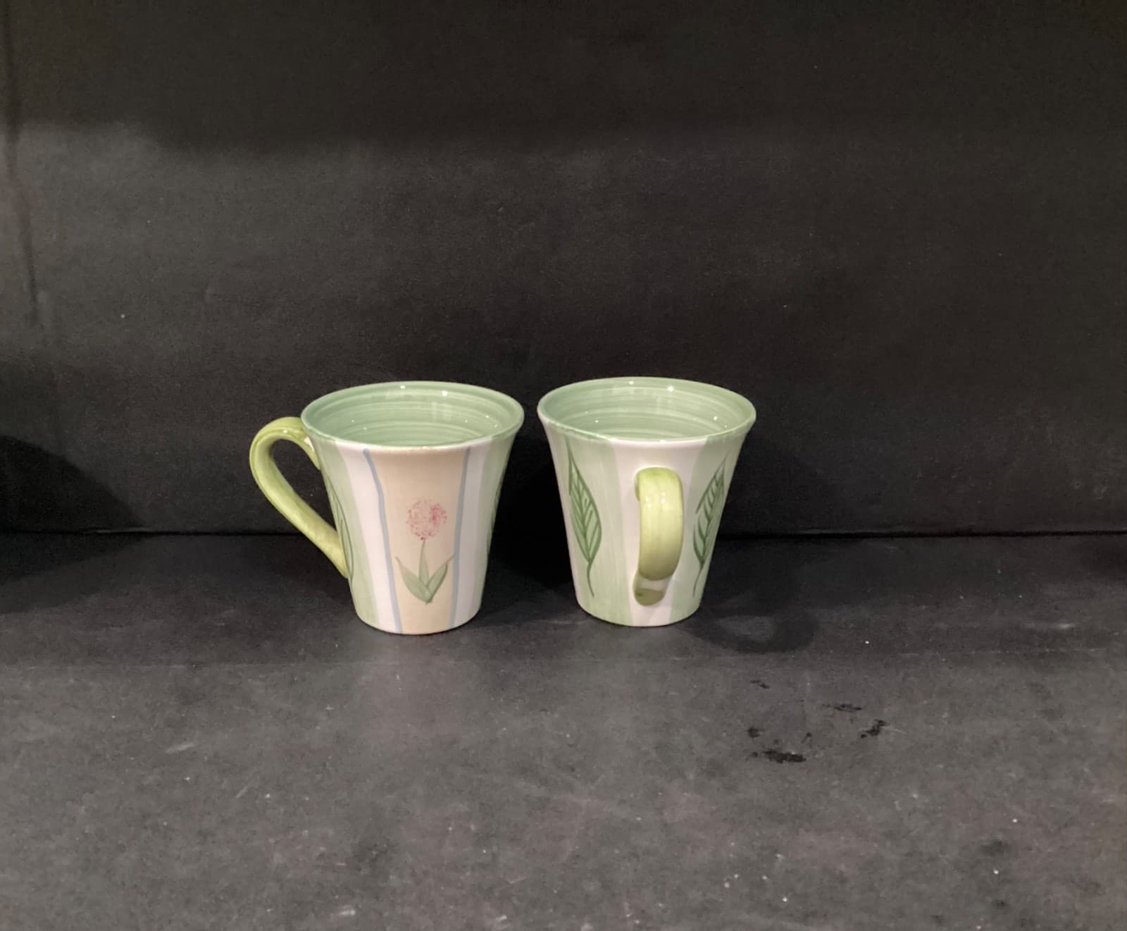Set of 2 Meiwa Coffee Cups Mugs 12 ounces Handpainted - Thumbnail 4