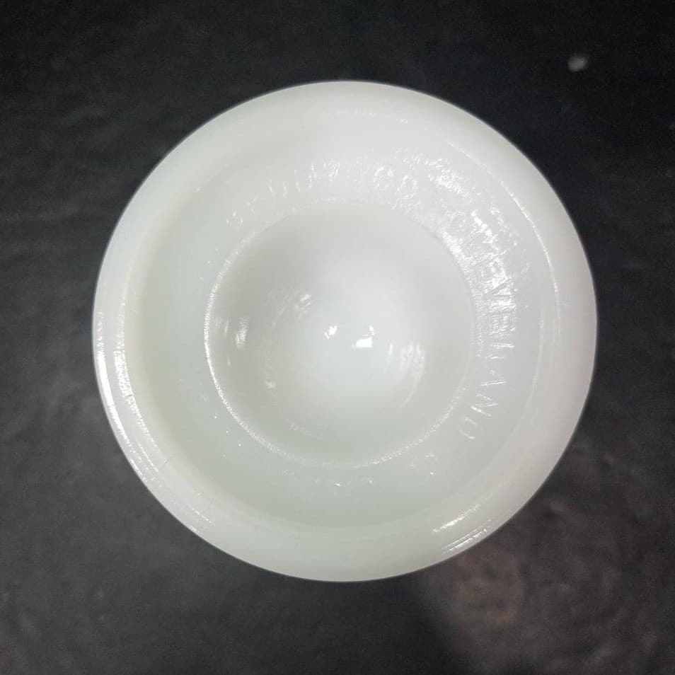 EO Brody White Milk Glass Pedestal Compote, Centerpiece Vase Replacement Planter - Thumbnail 8