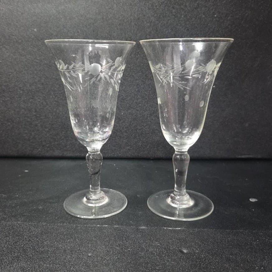 Willow Moon Floral Etched Cordial Glasses, Set of 2 Replacement Crystal Stemware - Thumbnail 3
