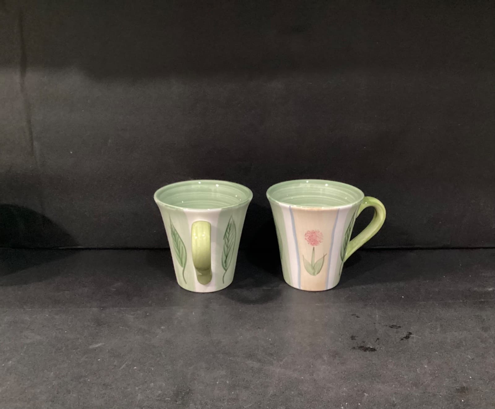 Set of 2 Meiwa Coffee Cups Mugs 12 ounces Handpainted