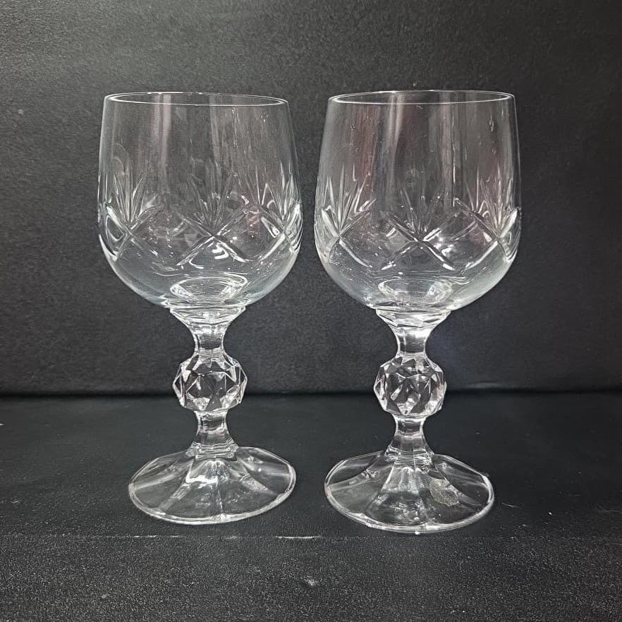 Crystalex Clear Wine Glasses, Set of 2, Fan Textured Design Replacement Stemware - Thumbnail 2